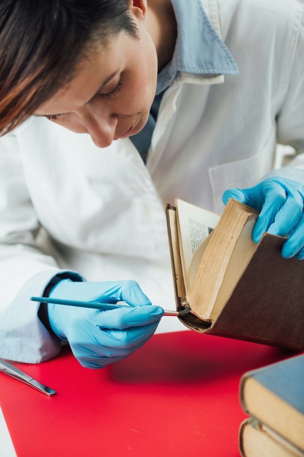 Which rebounding drills should UK basketball centers focus on to dominate the board?